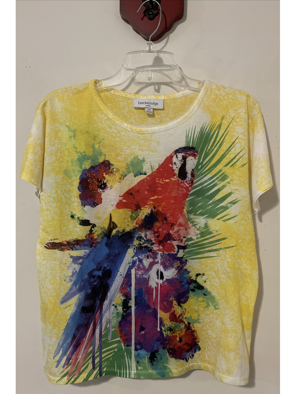 Breckenridge Womens Petite Medium Yellow Parrot Print Short-Sleeve Blouse! A6007